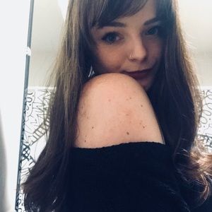 Meet your Posher, Alison